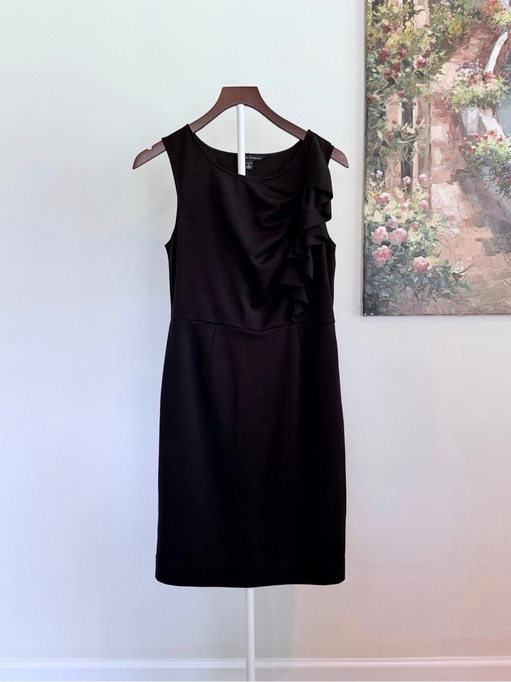 Black Sleeveless Sheath Dress Ruffle Detail Little Black Dress Cocktail Size 6
